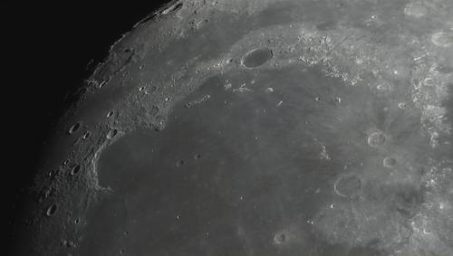 Lune-mer-des-Pluies-Platon